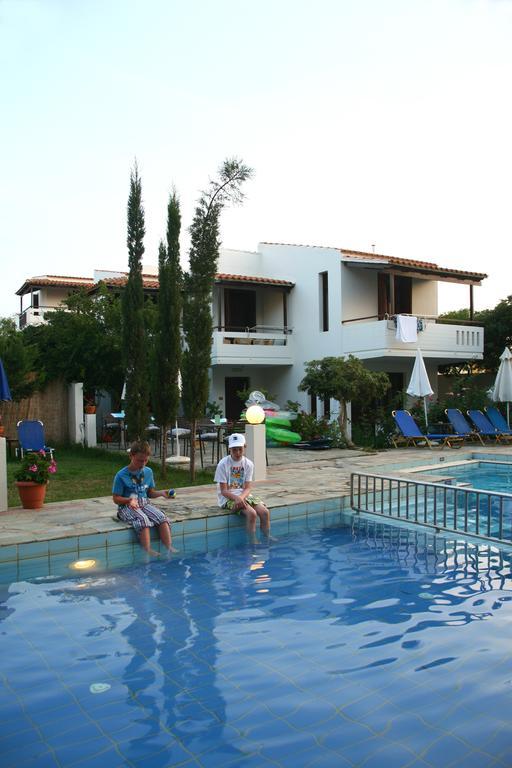 Proimos Maisonnettes Platanés Buitenkant foto