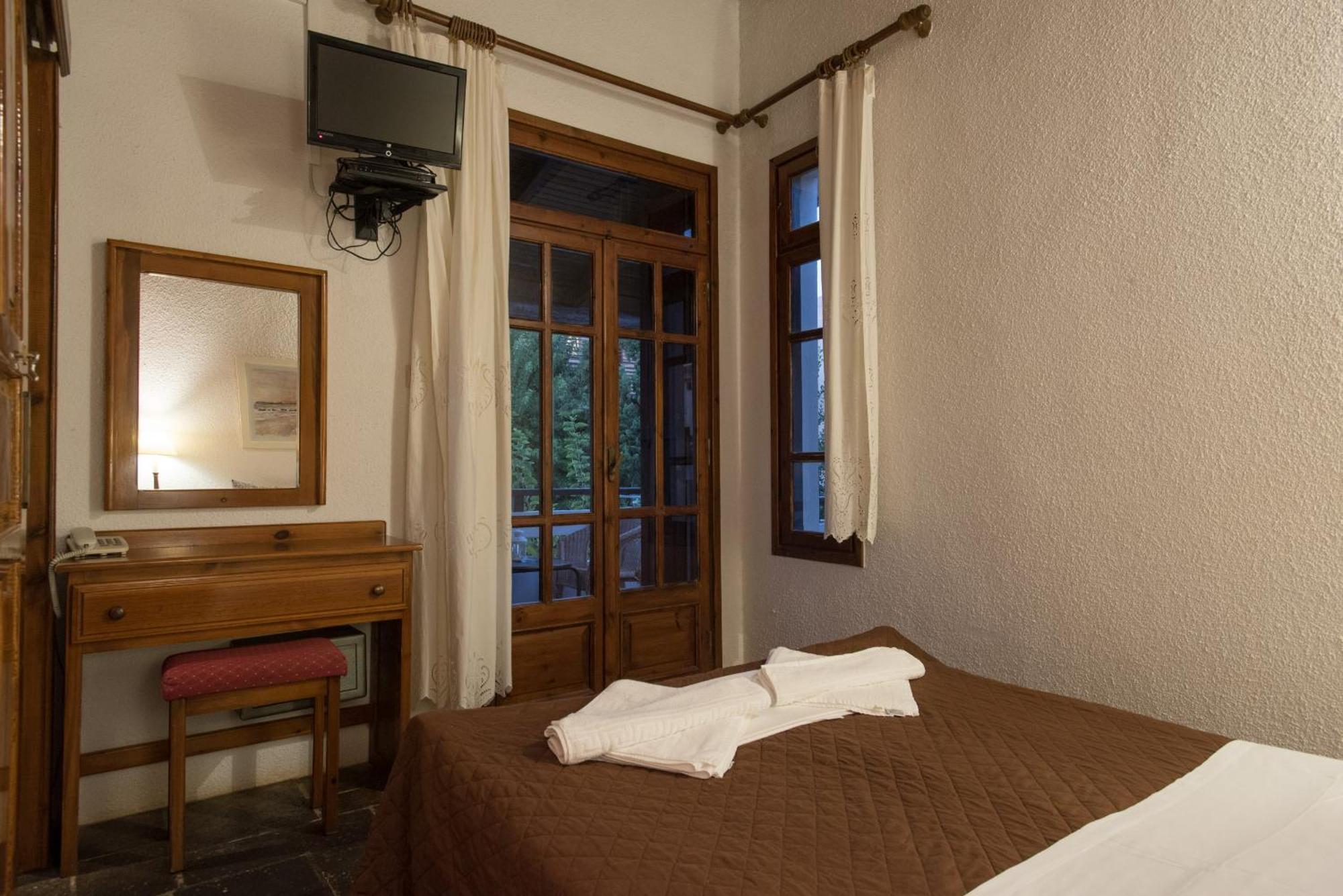 Proimos Maisonnettes Platanés Kamer foto