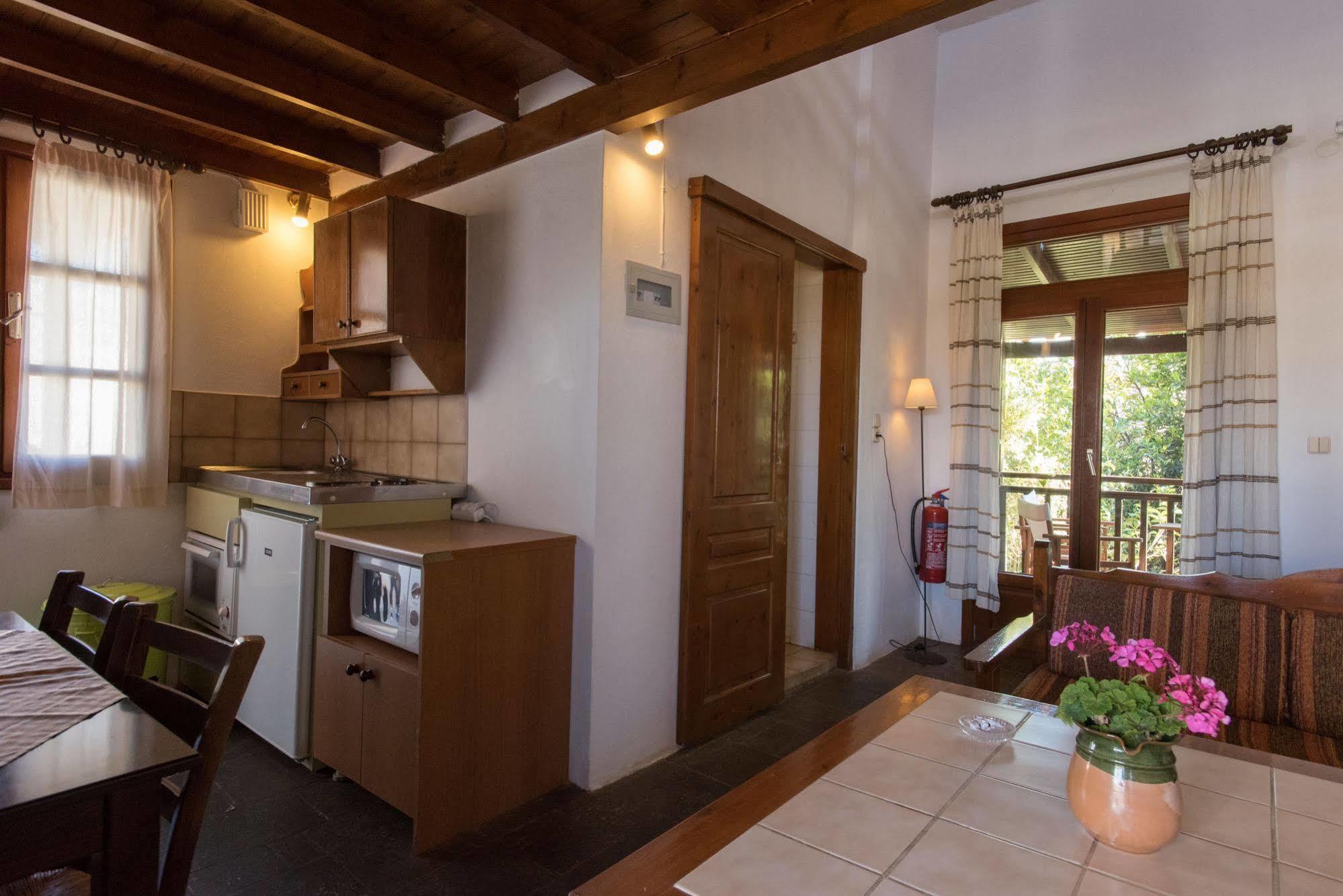 Proimos Maisonnettes Platanés Buitenkant foto